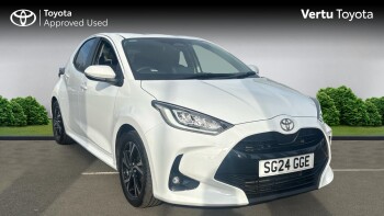 Toyota Yaris 1.5 Hybrid Design 5dr CVT Hybrid Hatchback